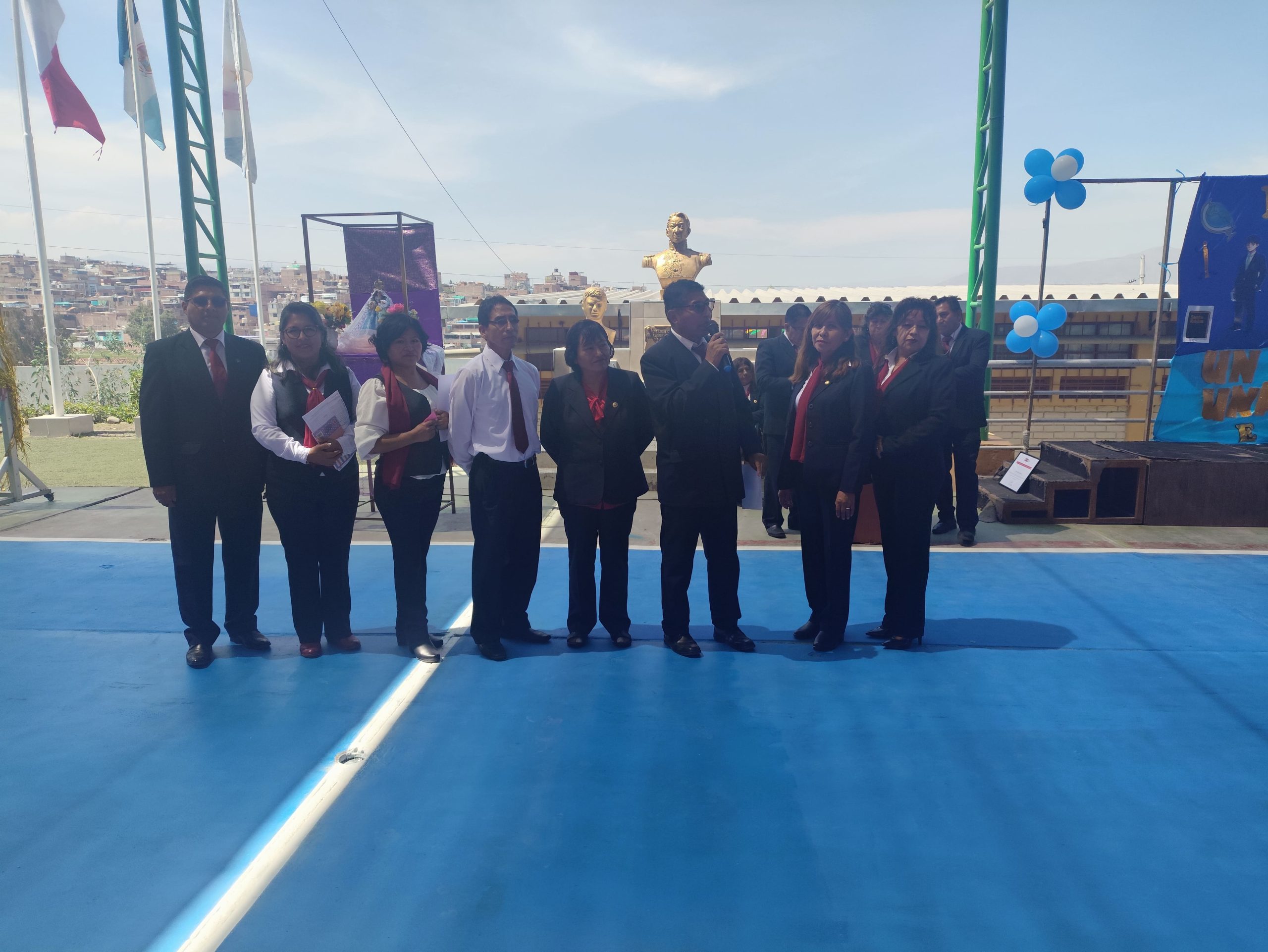 Auxiliares y tutores